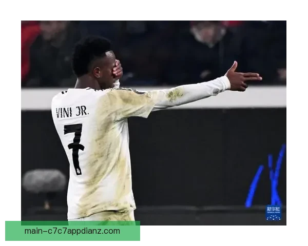 穆帅批评维尼修斯庆祝方式 卡拉格回应讽刺